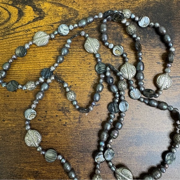 Genuine Black Freshwater Pearl and Silver Tone Bead Necklace 47 Inch - Picture 7 of 8